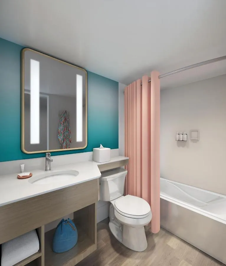 The Twin Fin Hotel Honolulu