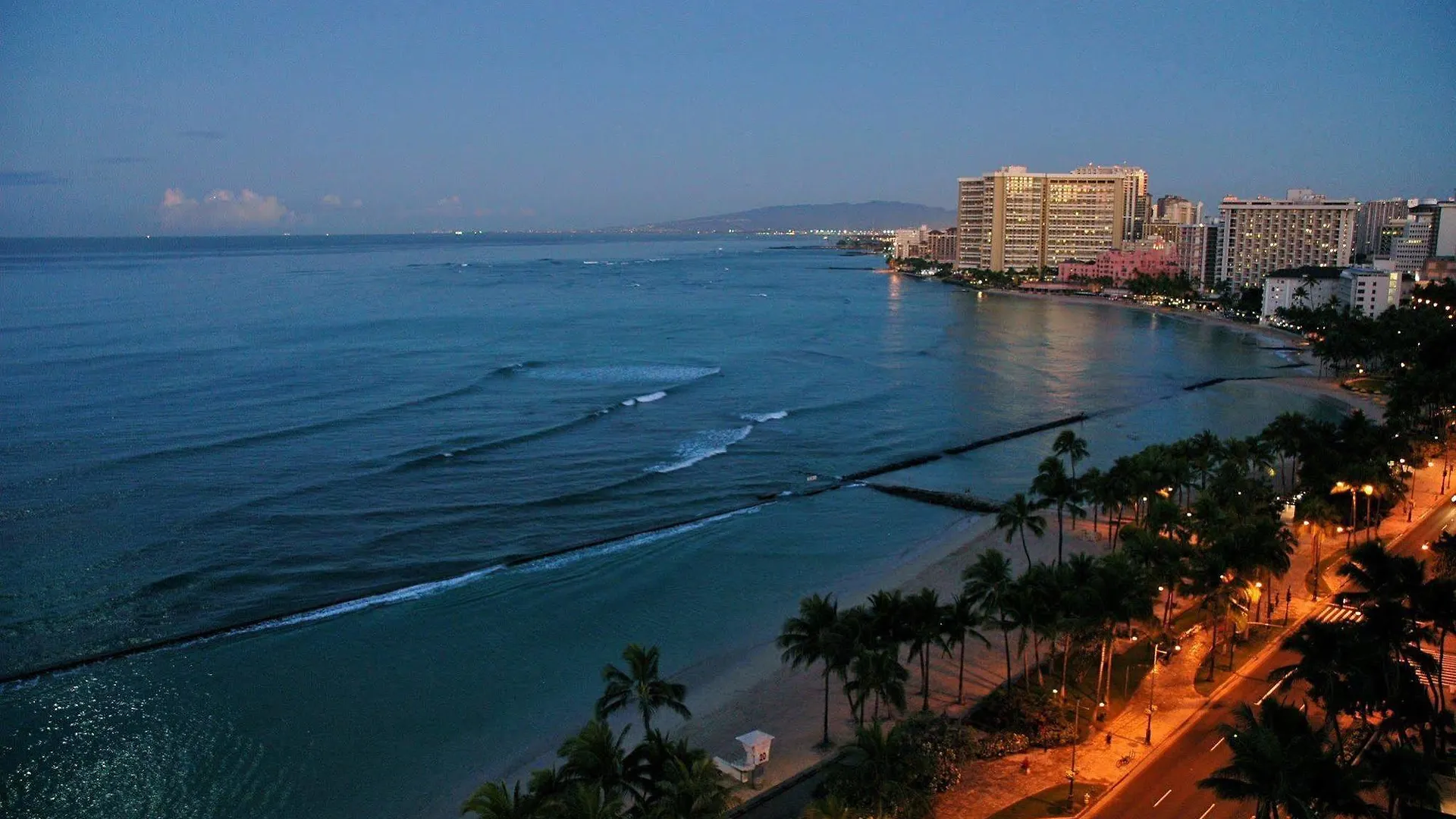 The Twin Fin Hotel Honolulu 4*,  USA